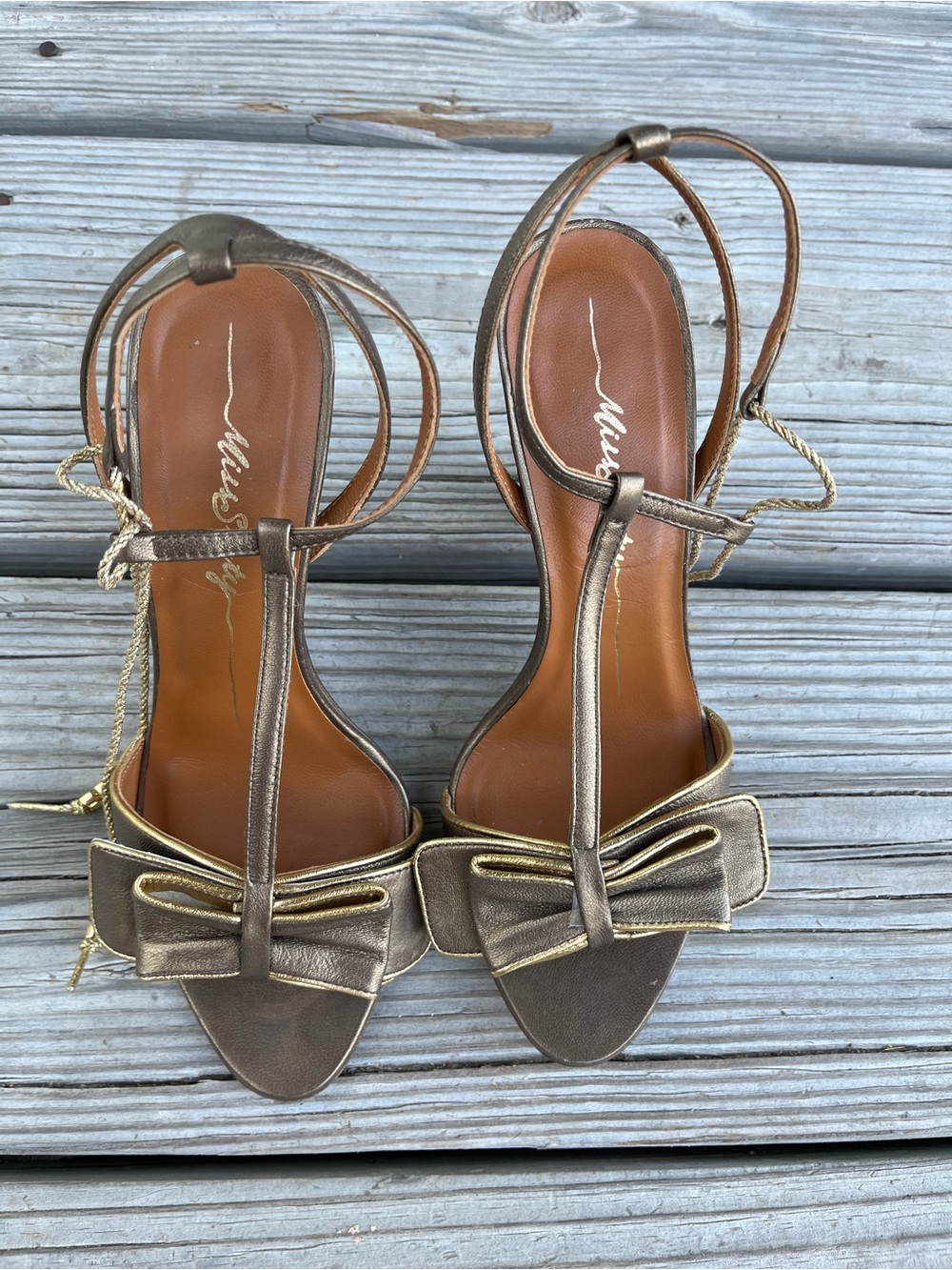 Miss Sixty Metallic leather Gold Bow T-Strap Heeled Sandals made in Italy
